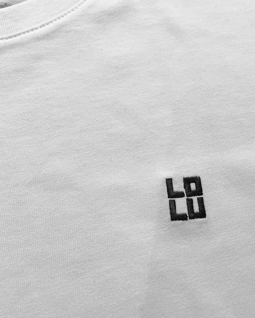 Camiseta Esencial Blanca – LOLU 100% Algodón