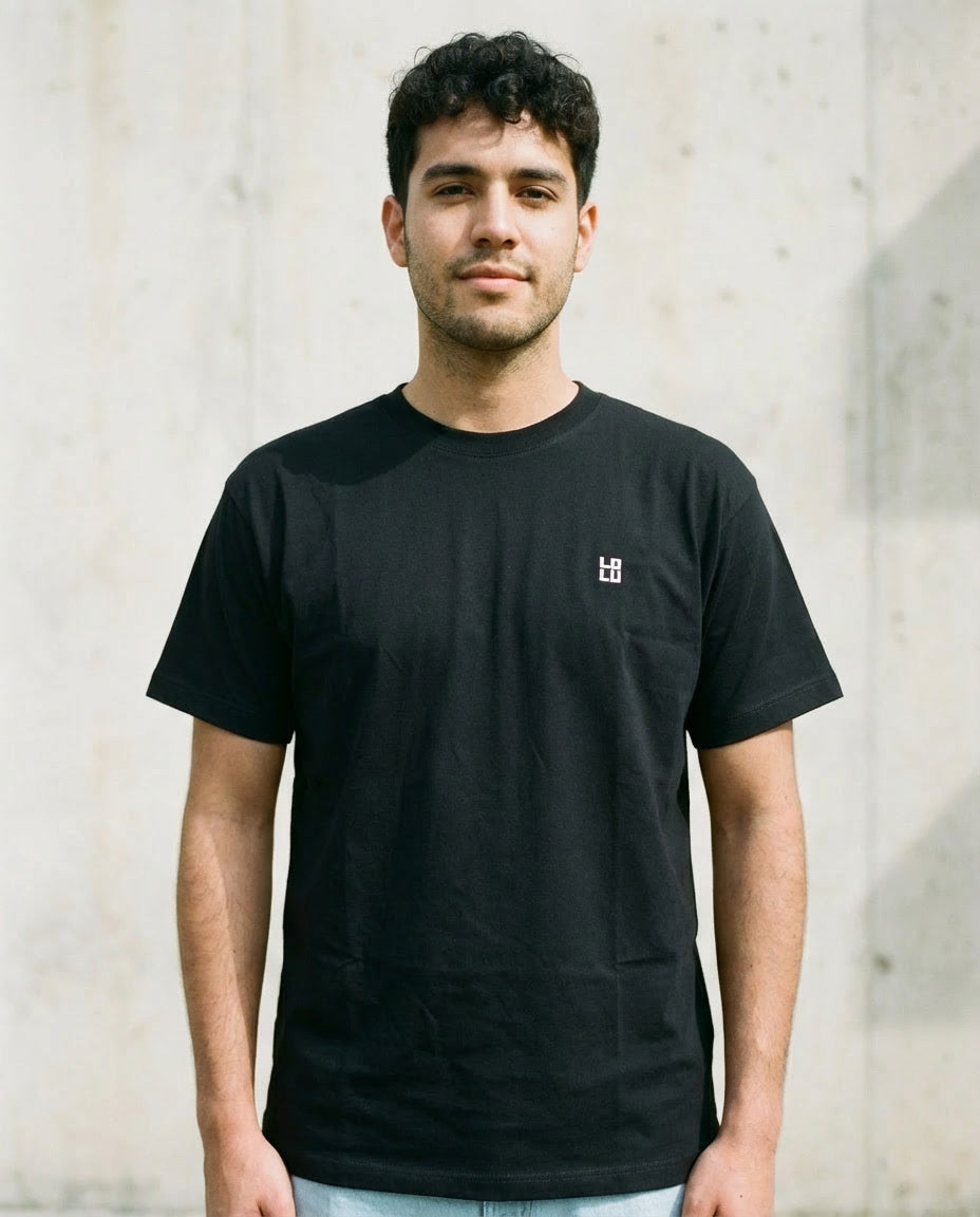 Camiseta Esencial Negra – LOLU 100% Algodón