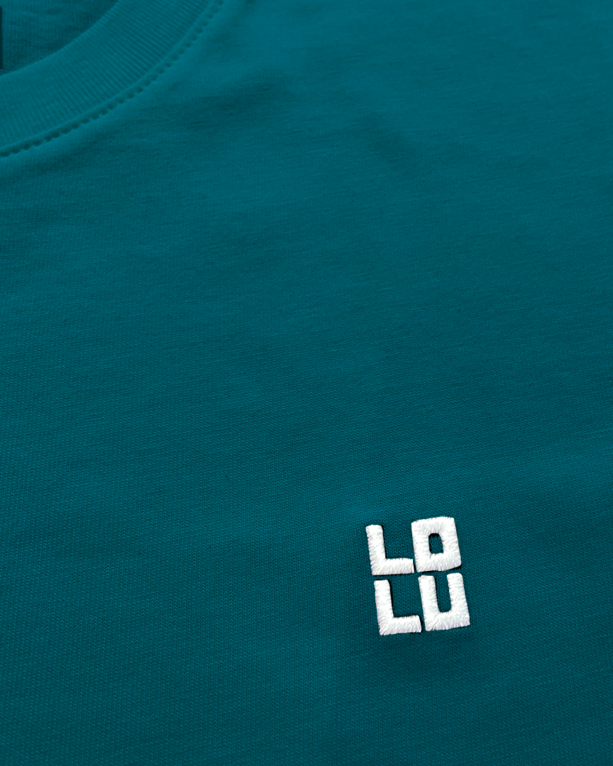 Camiseta Esencial Verde – LOLU 100% Algodón